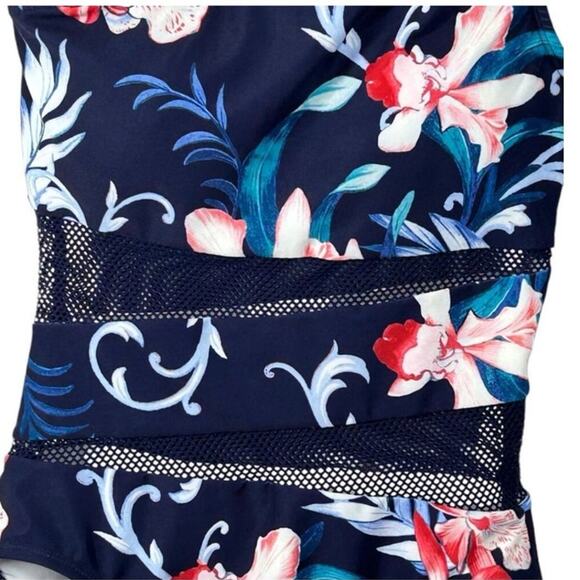 Carmen Marc Valvo One-Shoulder Floral Swimsuit Size 6 NWT – Tropical Elegance - Picture 4 of 14